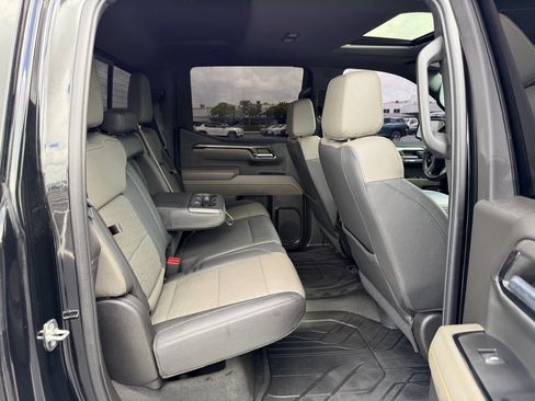 Used 2024 Chevrolet Silverado 1500 ZR2 AWD/4WD image 17