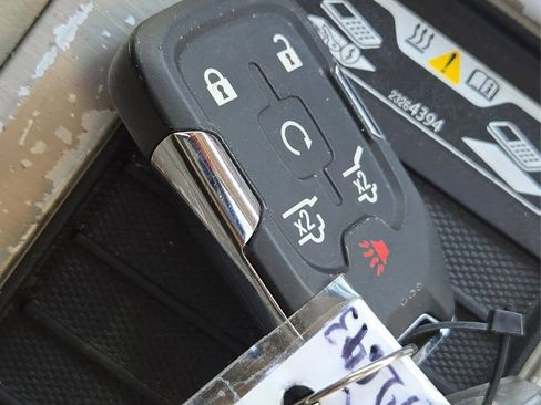 Used 2016 GMC Yukon Denali w/ Open Road Package image 35