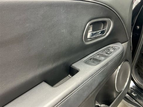 Used 2016 Honda HR-V EX-L image 21