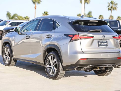 Used 2018 Lexus NX 300 FWD image 5
