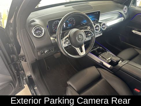 Used 2021 Mercedes-Benz GLB 250 GLB 250 image 12