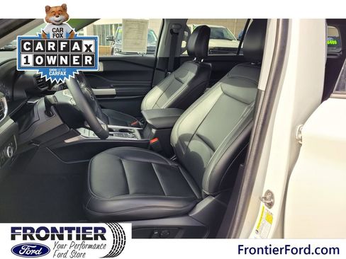 Used 2024 Ford Explorer XLT w/ Equipment Group 202A image 13