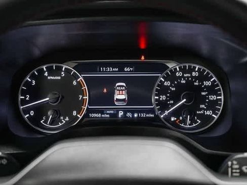 Used 2025 Nissan Rogue SV image 24