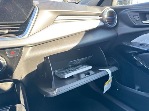 New 2026 Chevrolet Trax LT image 35