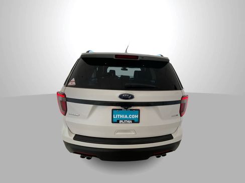 Used 2018 Ford Explorer Sport w/ Equipment Group 401A AWD/4WD image 7