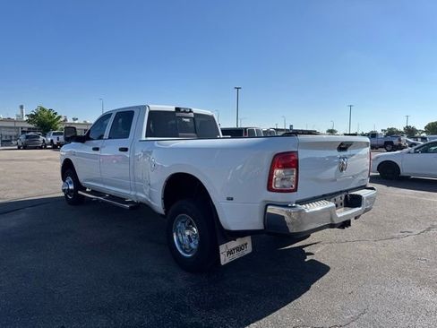 Used 2024 RAM 3500 Tradesman w/ Chrome Appearance Group AWD/4WD image 5