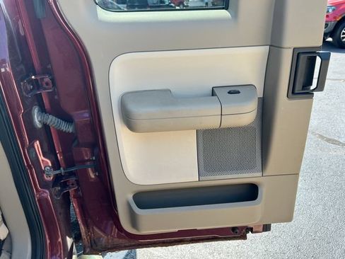 Used 2004 Ford F150 XLT AWD/4WD image 34