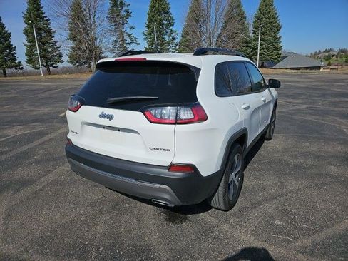 Used 2022 Jeep Cherokee Limited image 6