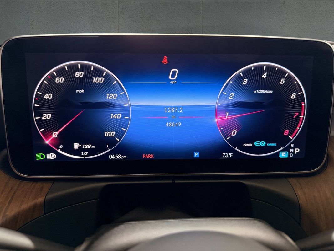 Used 2022 Mercedes-Benz C 300 Sedan image 16