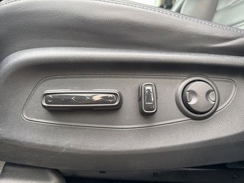 Used 2023 Honda CR-V EX-L image 14