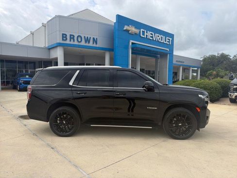 Used 2023 Chevrolet Tahoe LT w/ LT Signature Plus Package RWD image 1