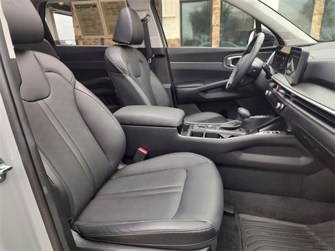 Used 2025 Kia Sorento X-Line EX image 45