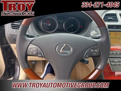 Used 2011 Lexus ES 350 image 31