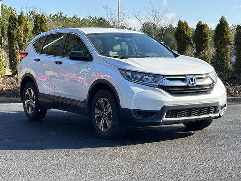 Used 2019 Honda CR-V LX image 2