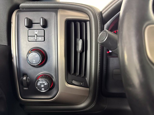 Used 2016 GMC Sierra 2500 Denali w/ Driver Alert Package AWD/4WD image 18