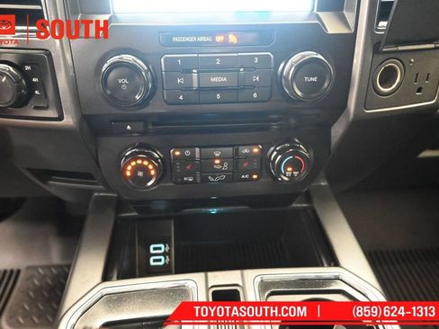 Used 2018 Ford F150 XLT w/ Equipment Group 302A Luxury AWD/4WD image 18