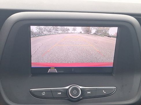 Used 2020 Chevrolet Camaro LT image 39