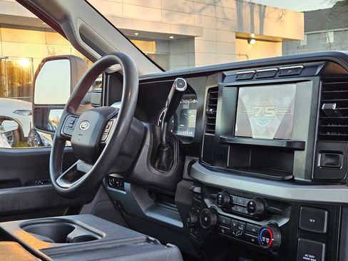 Used 2023 Ford F350 XLT image 12