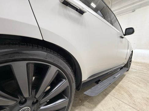 Used 2024 Land Rover Range Rover SV image 46