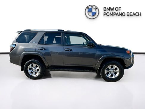 Used 2022 Toyota 4Runner SR5 image 8