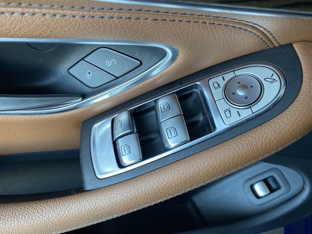 Used 2018 Mercedes-Benz C 300 Cabriolet image 19