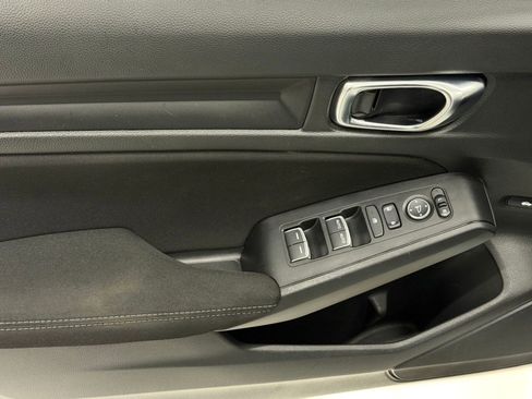 Used 2022 Honda Civic LX image 10