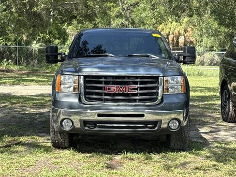 Used 2008 GMC Sierra 2500 SLE w/ SLE2 Preferred Package AWD/4WD image 3