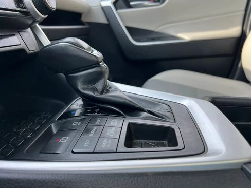 Used 2019 Toyota RAV4 XLE Premium w/ All Weather Liner Package AWD/4WD image 27