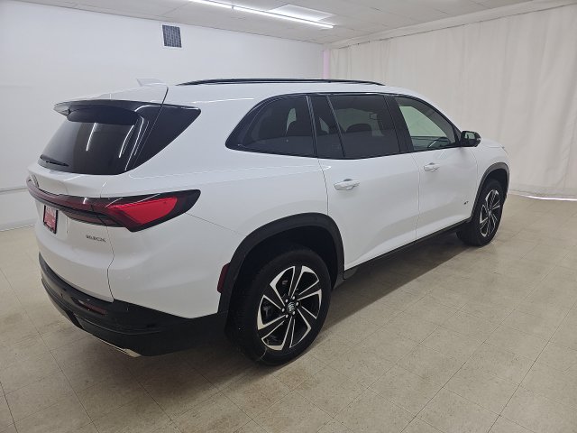 Used 2026 Buick Enclave Sport Touring AWD/4WD image 15