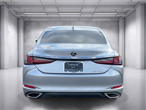 Used 2024 Lexus ES 350 w/ Premium Package image 4