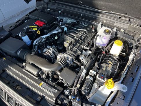 New 2026 Jeep Gladiator Sport image 26