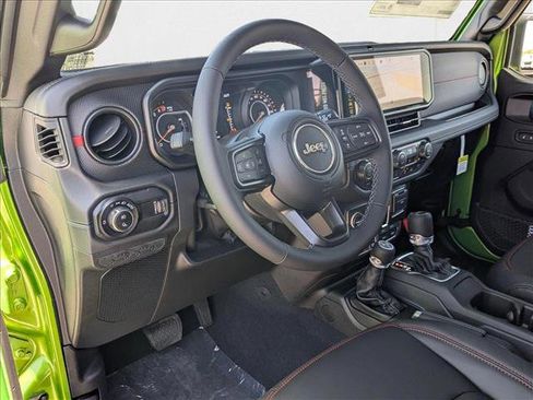 New 2025 Jeep Gladiator Rubicon image 3