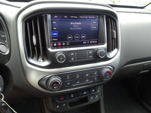 Certified 2022 Chevrolet Colorado LT w/ Luxury Package image 20