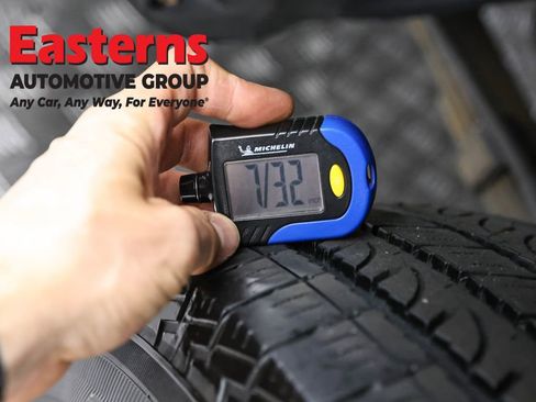 Used 2020 Toyota Tacoma SR5 AWD/4WD image 25