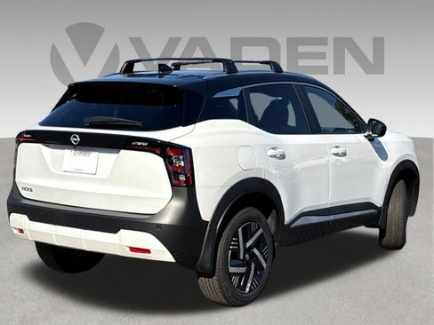 New 2026 Nissan Kicks SV w/ Cold Weather Package FWD image 26
