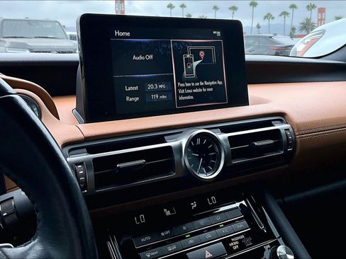 Used 2022 Lexus IS 300 RWD image 36