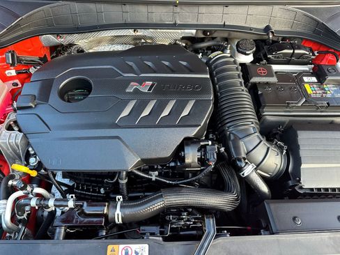 Used 2022 Hyundai Kona N FWD image 7