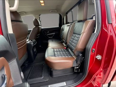 Used 2017 Nissan Titan Platinum Reserve AWD/4WD image 25