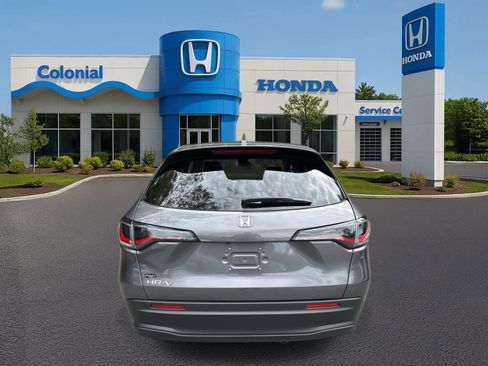 Used 2026 Honda HR-V LX image 5