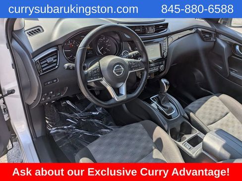 Used 2022 Nissan Rogue Sport SV image 15