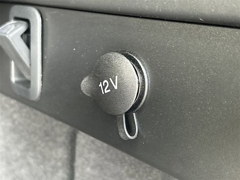 Used 2026 Land Rover Range Rover Velar S image 15