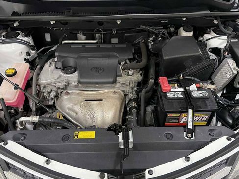 Used 2013 Toyota RAV4 XLE image 30
