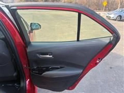 Used 2021 Toyota Corolla SE image 20