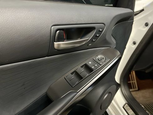 Used 2023 Lexus IS 350 F Sport w/ Memory Package RWD image 17