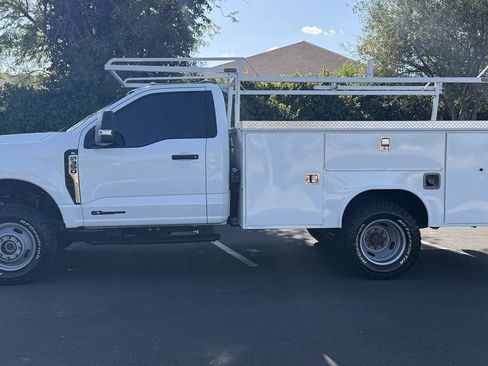 Used 2023 Ford F350 XL w/ Snow Plow Prep Package AWD/4WD image 2