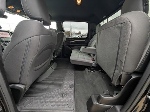 Used 2024 RAM 1500 Big Horn image 16