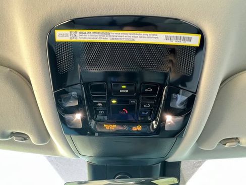 Used 2025 Lexus RX 350 w/ Convenience Package AWD/4WD image 59