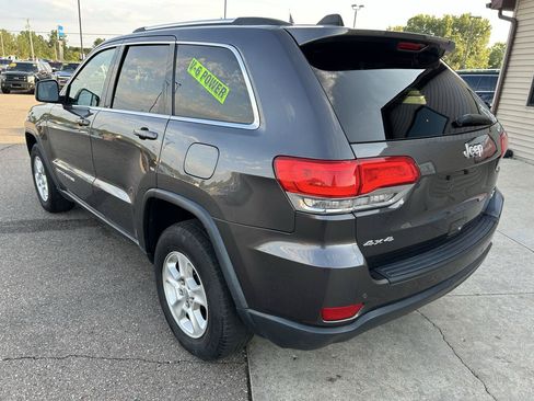 Used 2016 Jeep Grand Cherokee Laredo w/ Quick Order Package 23E AWD/4WD image 7