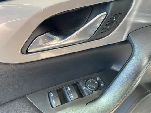 Certified 2022 Chevrolet Blazer LT w/ Sound & Technology Package image 16