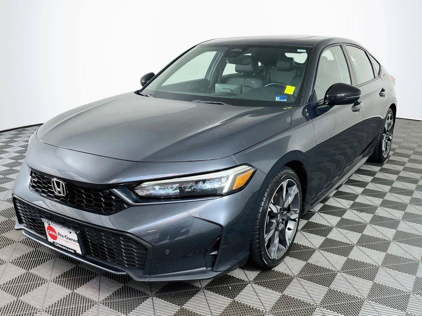 Certified 2025 Honda Civic Sport Touring image 3